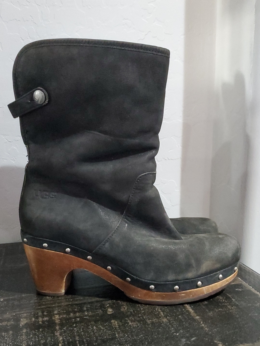 UGG Black Brown Suede Studded Wood-Heel Clog Boots Sherpa North Cabin Vintage